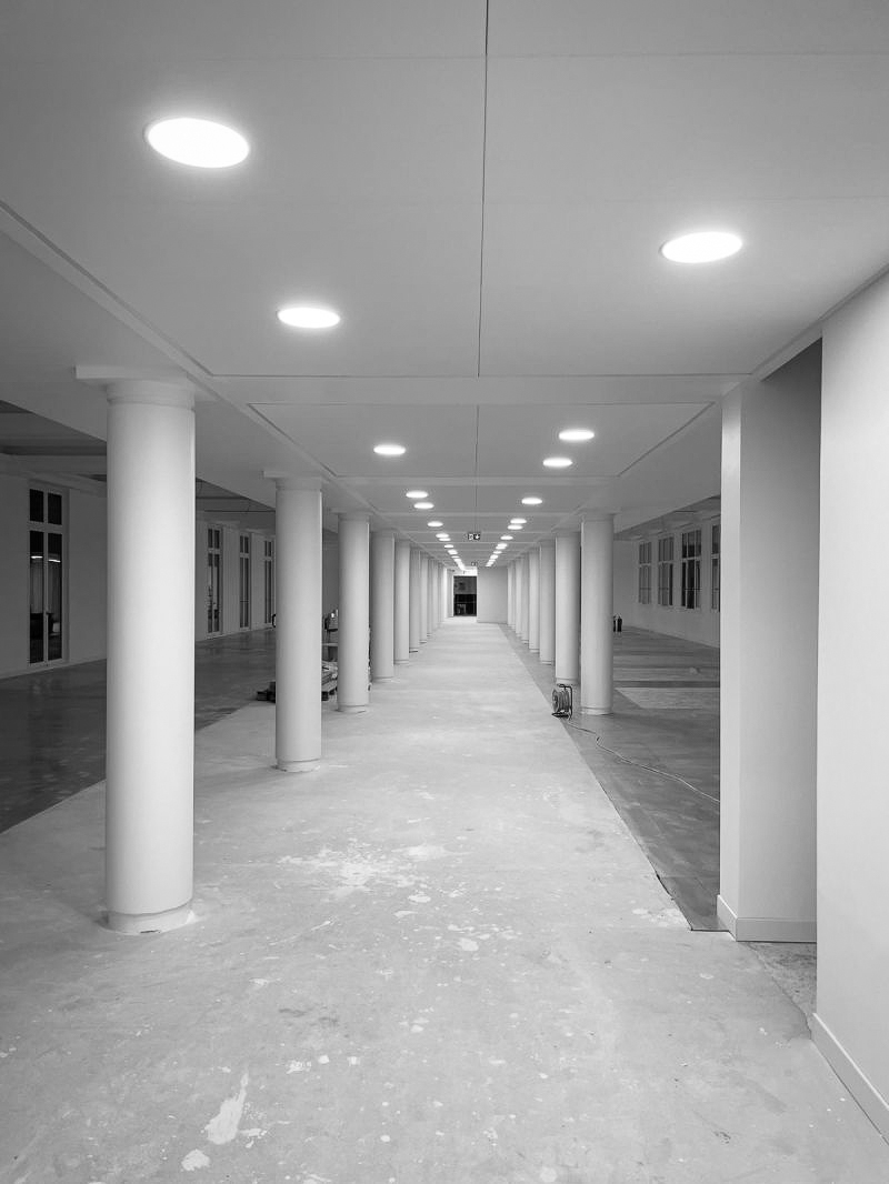 intérieur aménagement tour d'affairesNoir et blanc